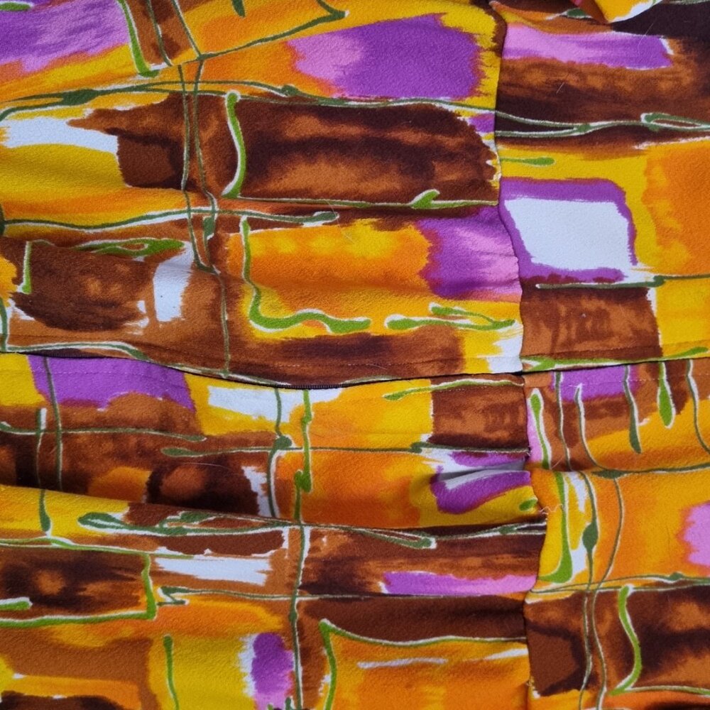 Tunic - Picture 3 of 3